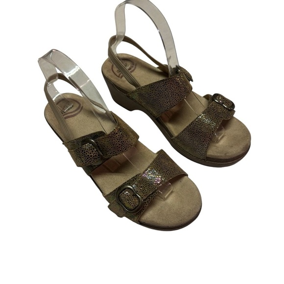 Dansko Sonnet Metallic and Tan Sandals Gold sandals womens size 39 - Picture 1 of 8